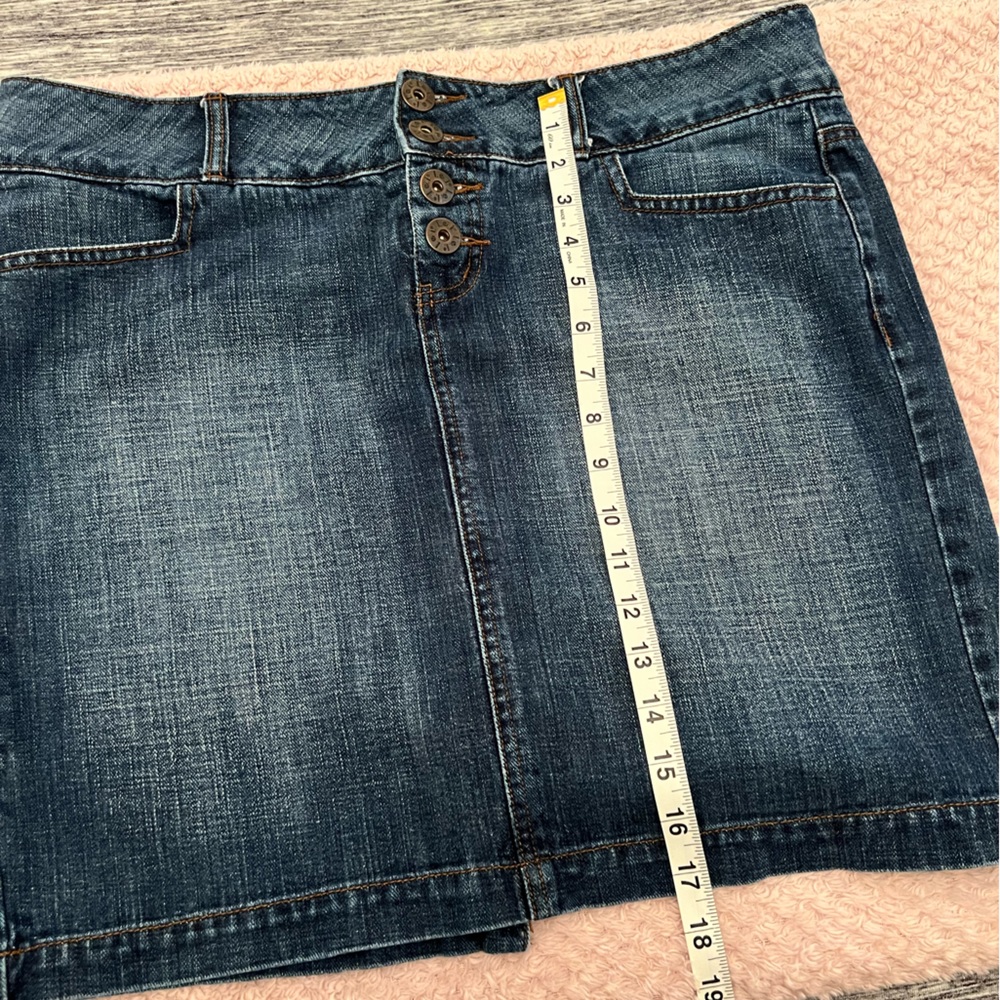 Lei jean skirt